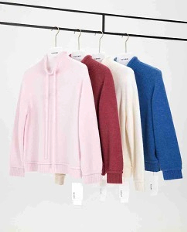 Turtleneck Raglan Pullover