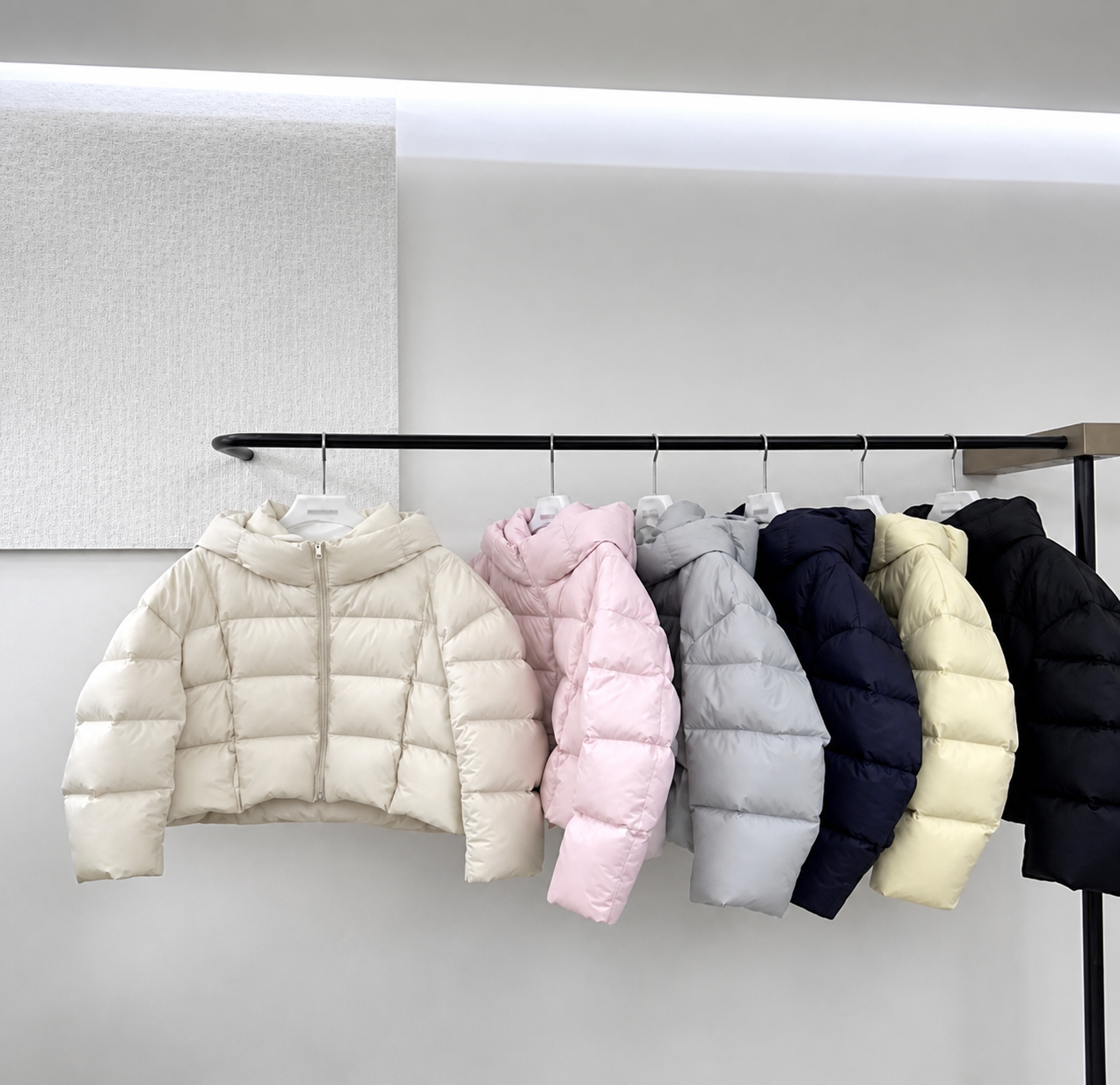 Short Hooded Goose Down Jacket